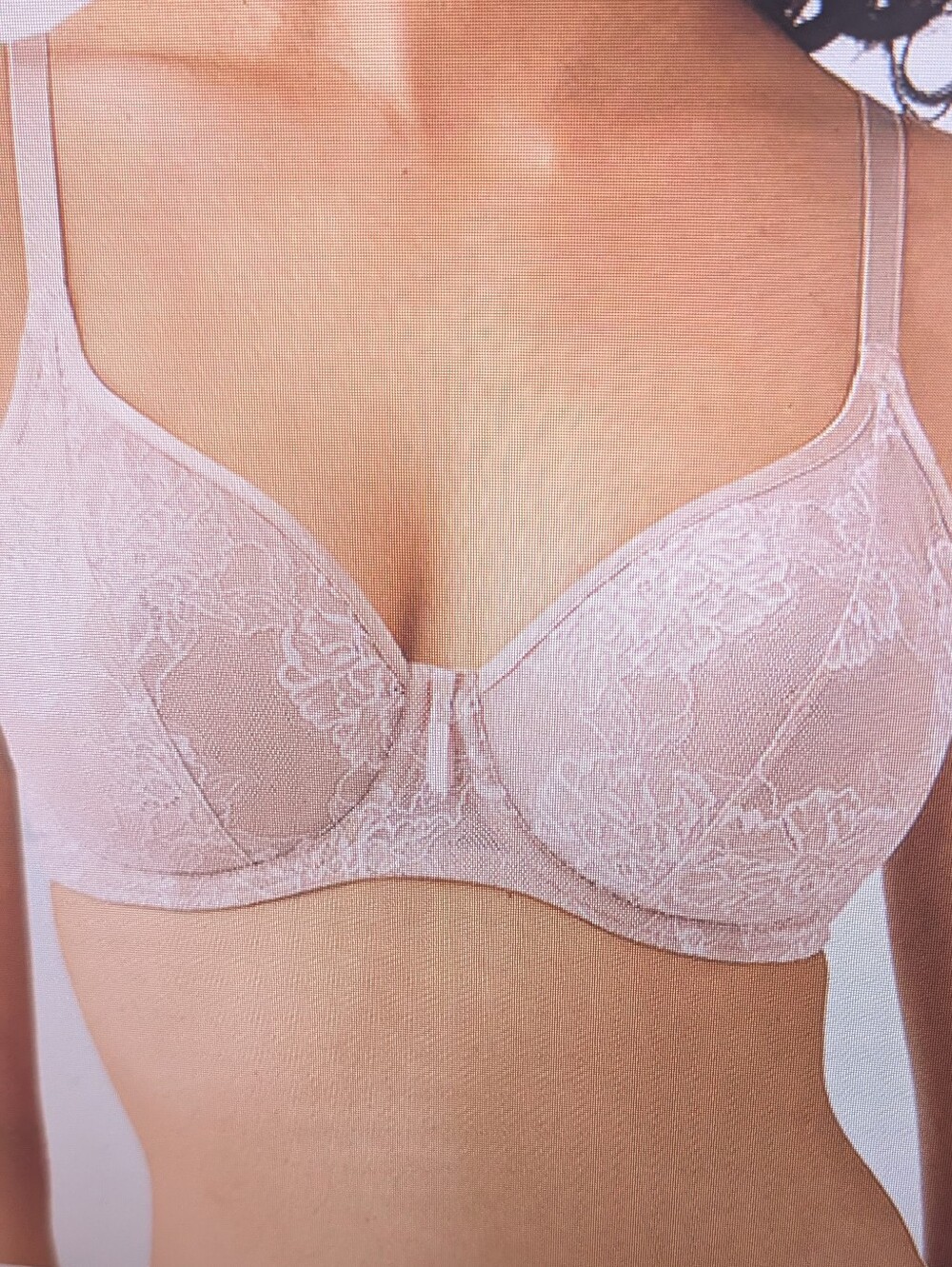 WACOAL EMBROIDERED UNDERWIRE NUDE COLOR BRA SIZE 40DD